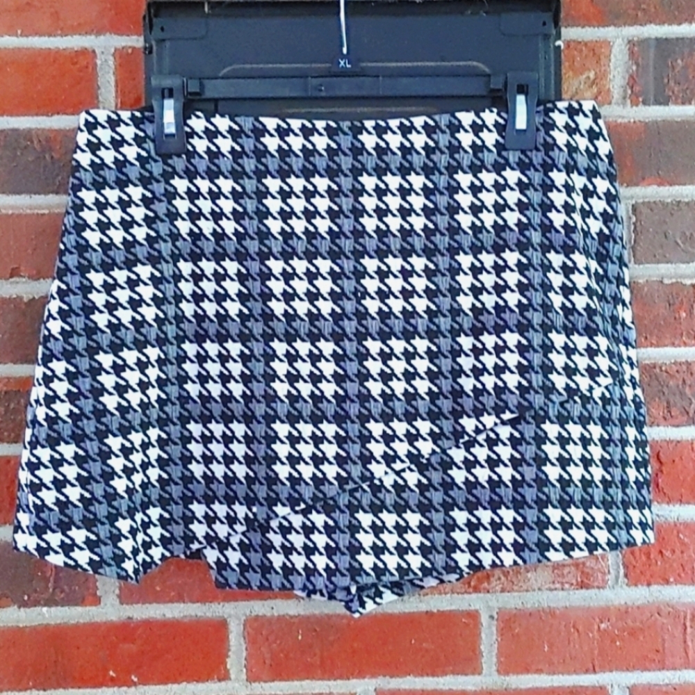 Topshop Gray Plaid Skort Size 12